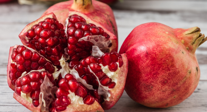 Side Effects Of Eating Pomegranate