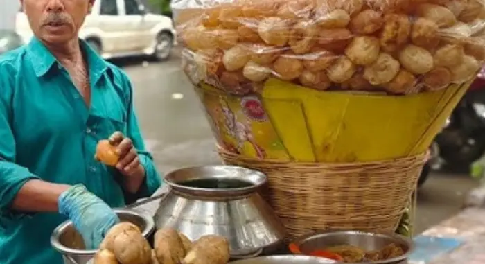 pani puri vendor get GST notice