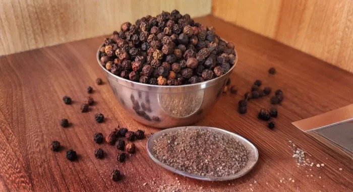 Pepper Benefits Tamil